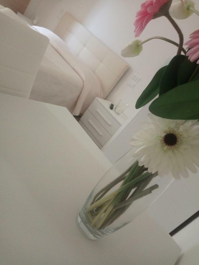 Officina Urban Sleep Bed & Breakfast San Benedetto del Tronto Exterior foto